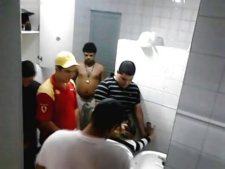 Ja nu vienīgi nav žēl tik grūti drāzt bezmaksas filmas online meiteni (18 gadu)